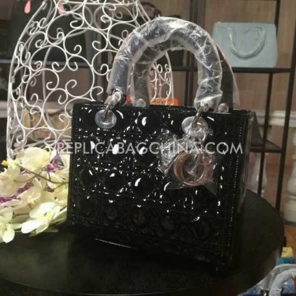 Replica bag on saleReplica authentic dior handbagsReplica purses discount.